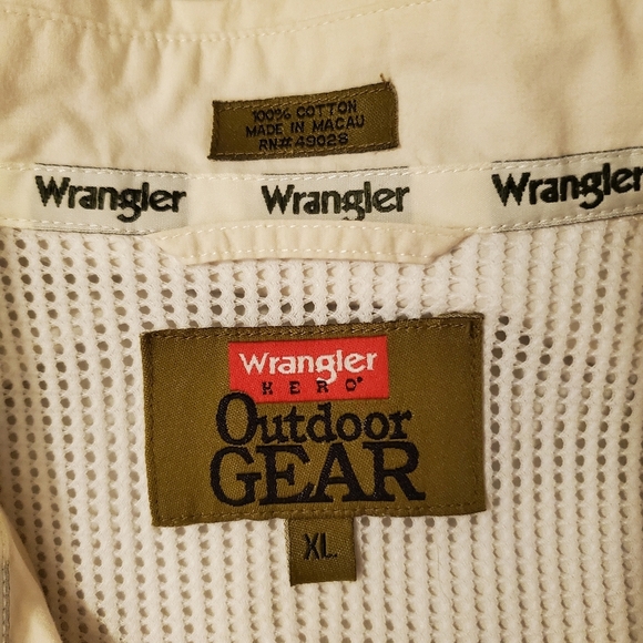 Wrangler Outdoor Gear White XL Short Sleeve Collared Buttondown Shirt - Picture 3 of 5